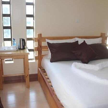 Eshborns House - Near Jomo Kenyatta International Airport And Sgr With Shuttle Services Syokimau Zewnętrze zdjęcie
