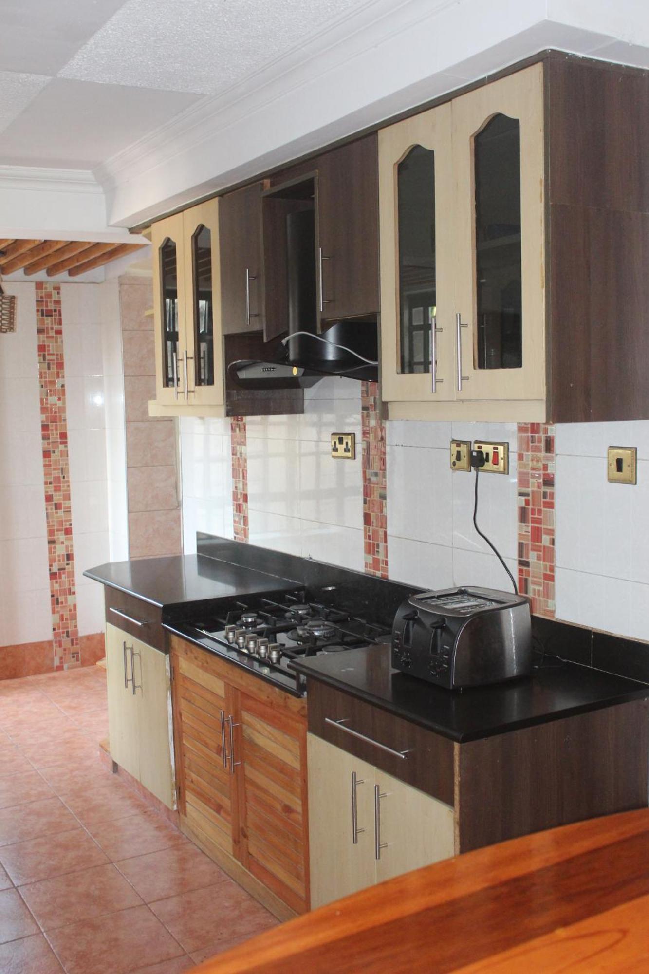 Eshborns House - Near Jomo Kenyatta International Airport And Sgr With Shuttle Services Syokimau Zewnętrze zdjęcie
